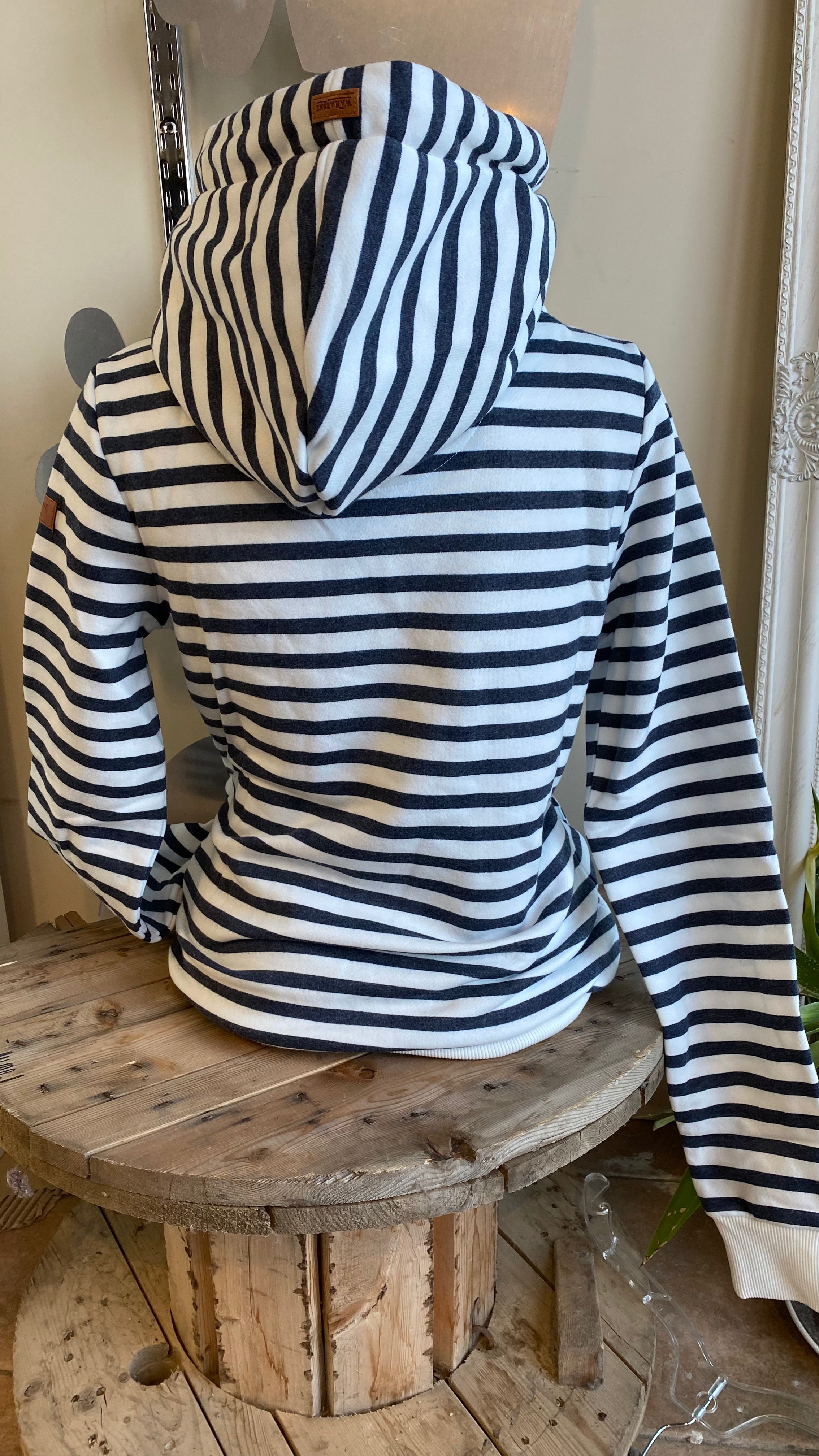 Artemis Striped Pullover Hoodie Spotted Gecko Clothing